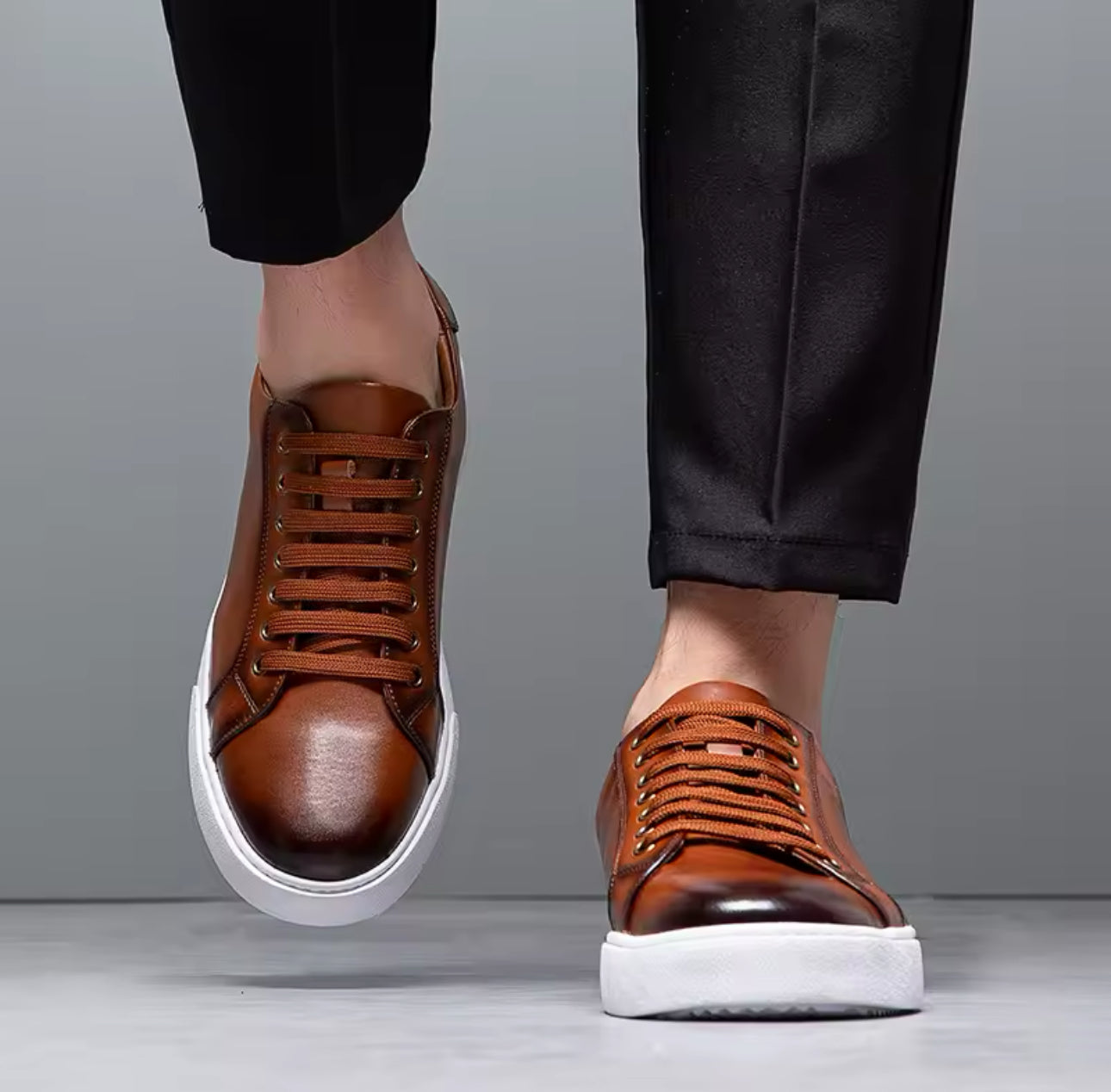 Nero Casual Classic Sneakers