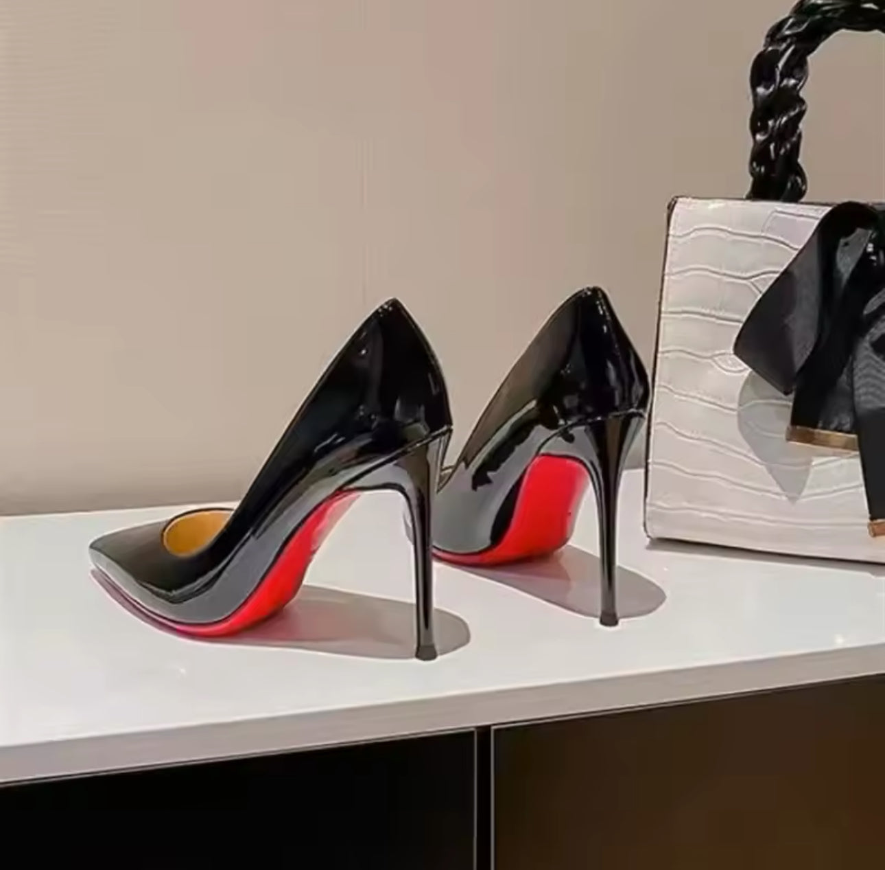 Lucente-High-Heels